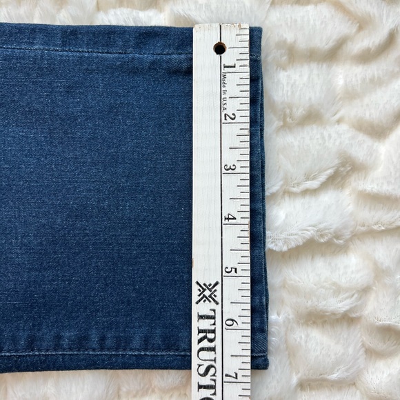Wynne Denim Performance Stretch Straight Leg Jean Size 10P - Picture 9 of 14
